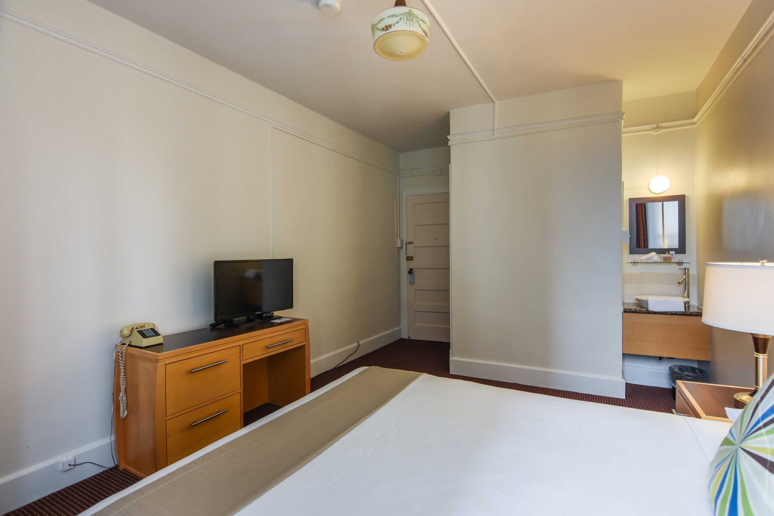 Hotels Near Moore Theater Seattle - gc6ecj9